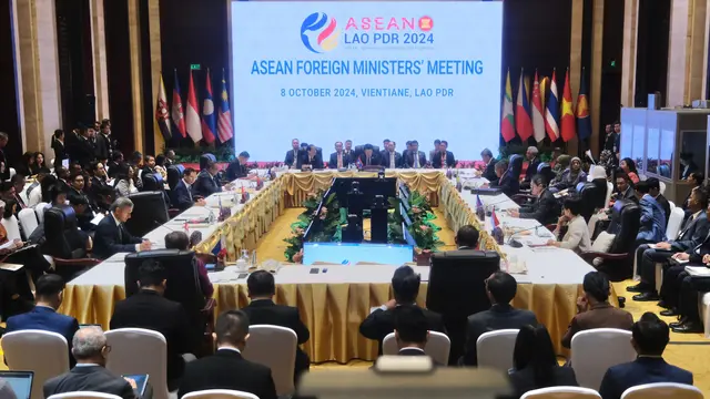 Pertemuan para Menteri Luar Negeri ASEAN jelang KTT ASEAN di Vientiane, Laos (8/10/2024). (dok. Kemlu RI)