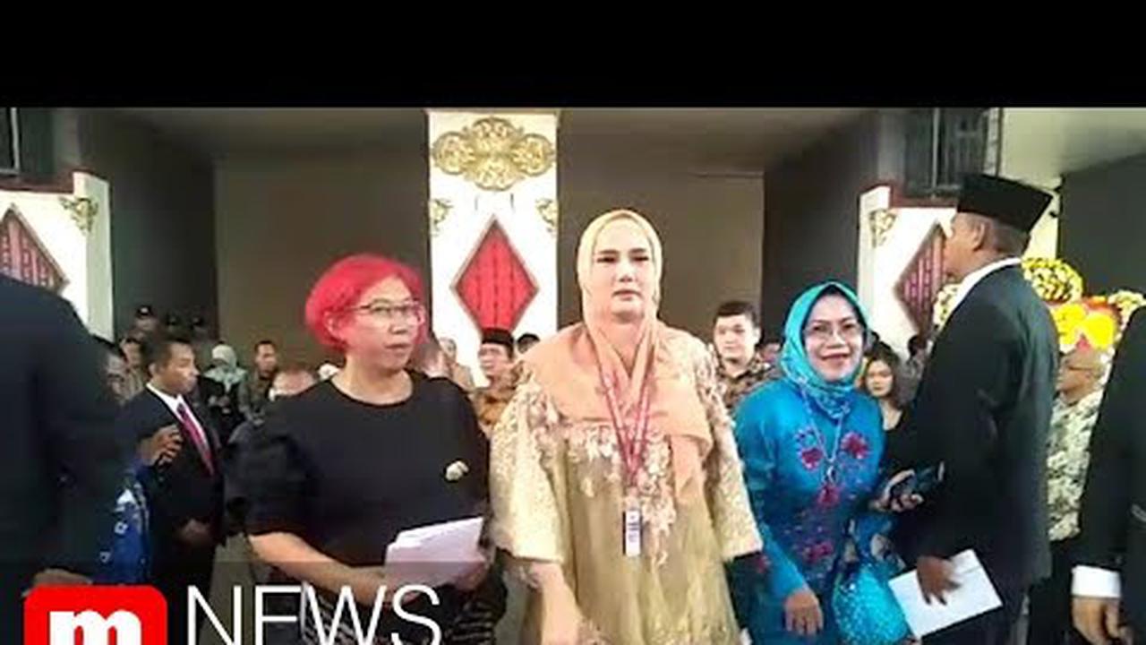 VIDEO: Gaya Mulan Jameela Hari Pertama Jadi Anggota DPR