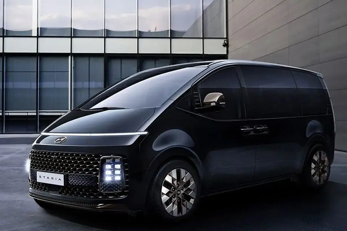 Hyundai Staria