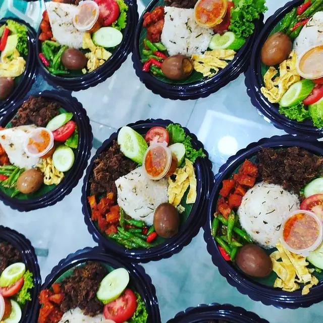 Pilihan Hampers Kekinian yang Bisa Jadi ‘Salam Perpisahan’ Saat Resign dari Kantor Lama