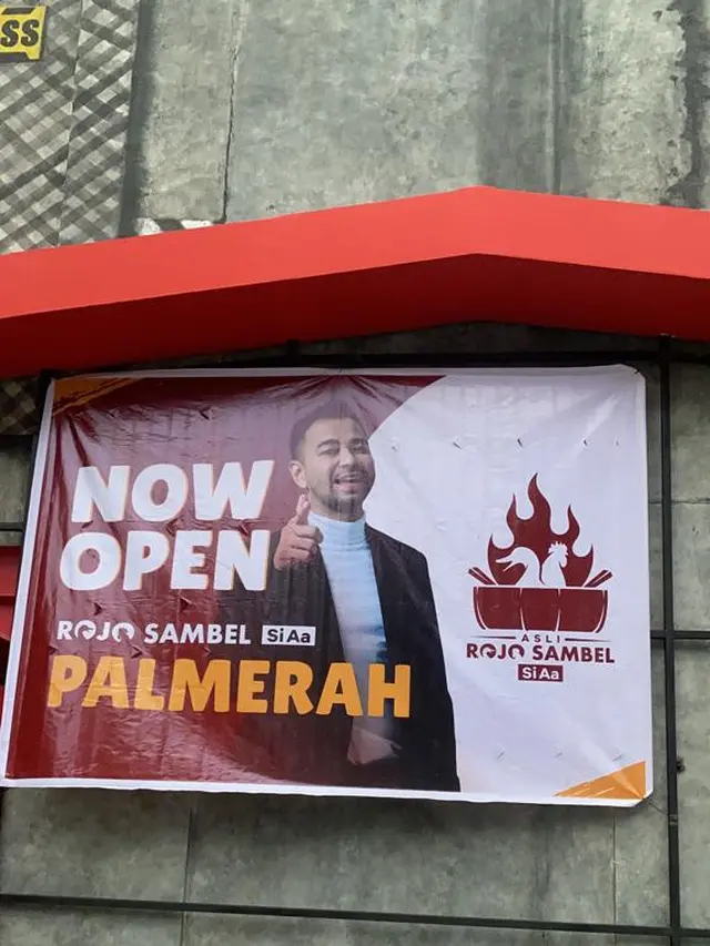 Rojo Sambel Si Aa kini melangkah ke kawasan Palmerah, Jakarta Barat.