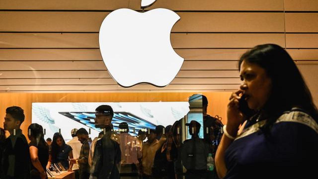 iPhone Layar Lipat Siap Meluncur pada 2026