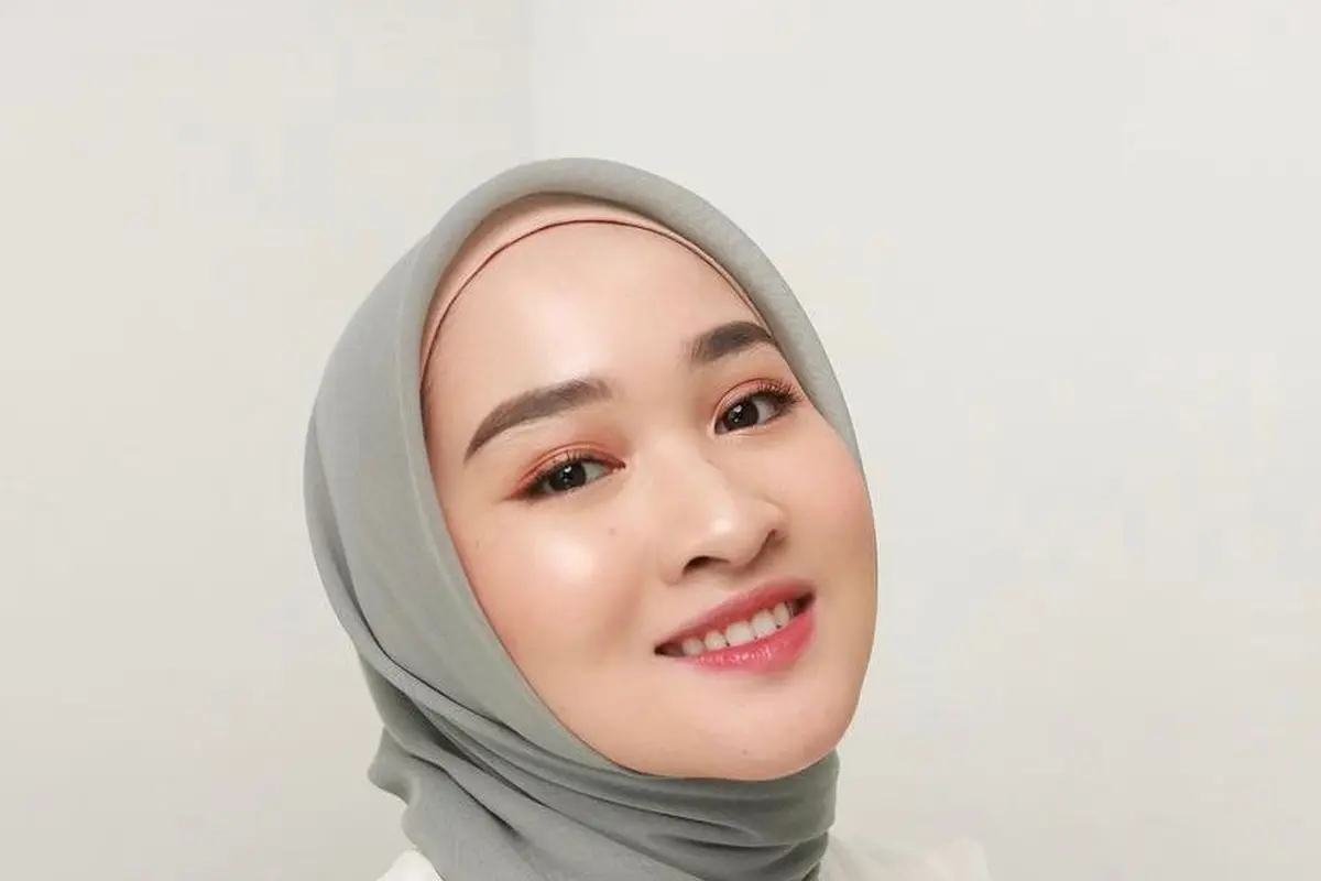 10 Tips Makeup Flawless ala Kiara Leswara, Anti Luntur Meski Pakai Masker
