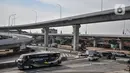 Kendaraan saat melintasi Enam Ruas Tol Dalam Kota Segmen Kelapa Gading-Pulogebang, Jakarta, Senin (23/8/2021). Jalan tol segmen Kelapa Gading-Pulo Gebang telah diresmikan pada hari ini oleh Presiden Joko Widodo. (merdeka.com/Iqbal S Nugroho)