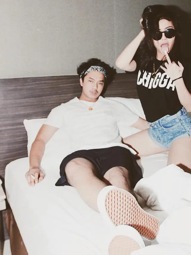 [Bintang] Awkarin dan Alfi Asyari