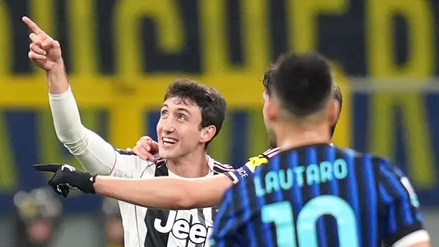 Selebrasi Andrea Cambiaso di pertandingan big match Inter Milan vs Juventus di pekan ke-25 Liga Italia 2025/2026 di Giuseppe Meazza, Minggu (15/02/2026) dini hari WIB.