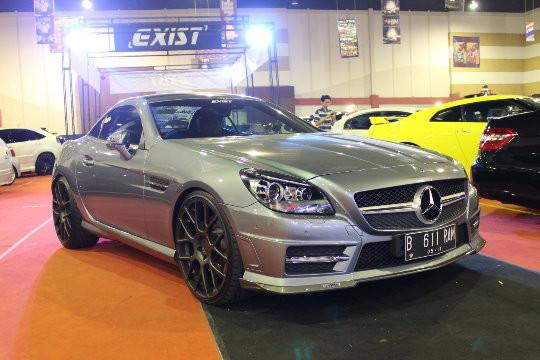 Mercedes-Benz SLK HIN Surabaya 2013