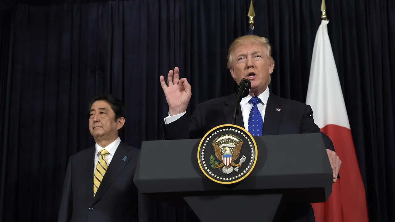 Presiden Trump dan PM Abe menggelar konferensi pers bersama pasca-uji coba rudal Korut