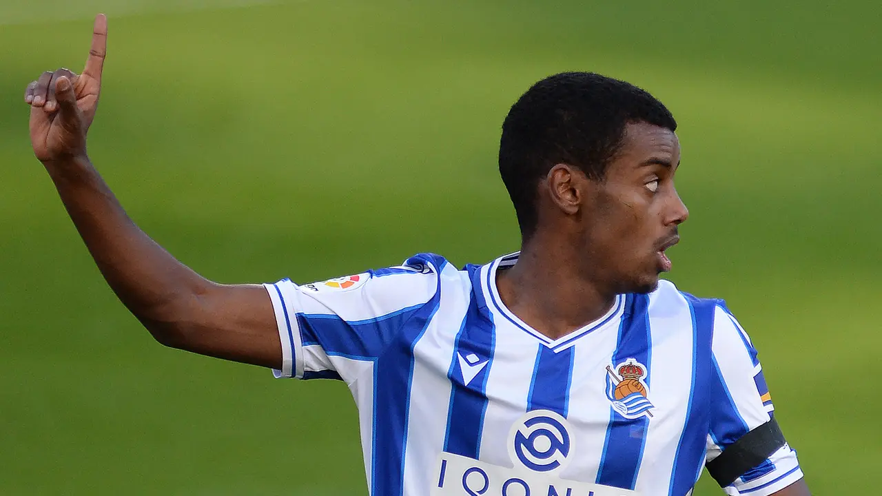 FOTO: 5 Bintang Muda Liga Spanyol Musim Ini, Termasuk Pedri sang Wonderkid Barcelona - Alexander Isak