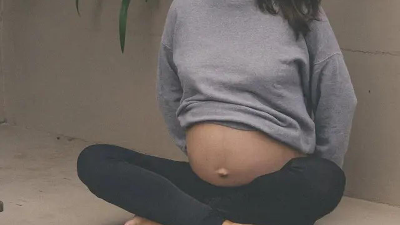 Potret 6 Artis Berdarah Bali Pamer Baby Bump, Mahalini Semakin Pancarkan Pesona