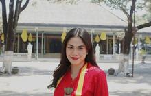 Potret Hana Saraswati Kenakan Kebaya di Keraton Solo hingga Foto bareng Putri Raja
