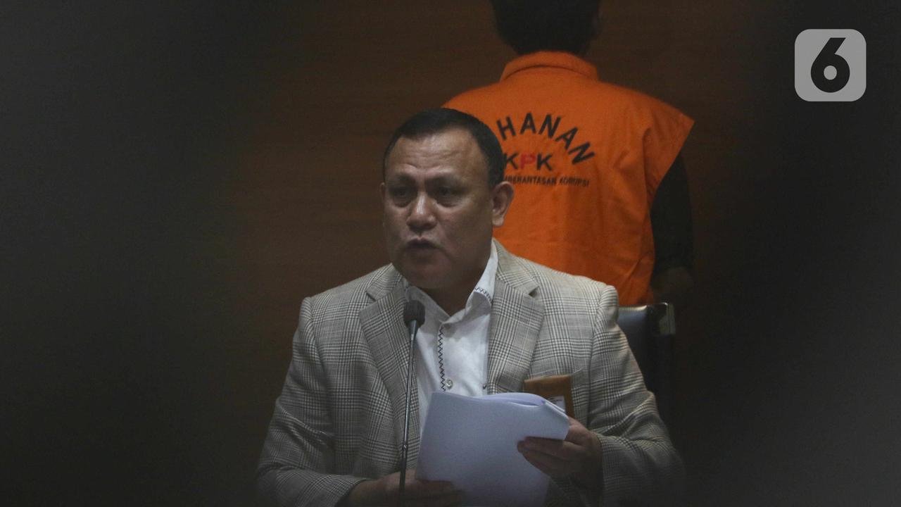 Tumpukan Uang Barang Bukti Suap Pengurusan Perkara di Mahkamah Agung