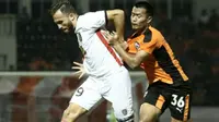 Bali United menghadapi Chiangrai United pada play-off putaran kedua LCA 2018 (23/1/2018) di Stadion Singha, Chiangrai. (Bola.com/Dok. Bali United)
