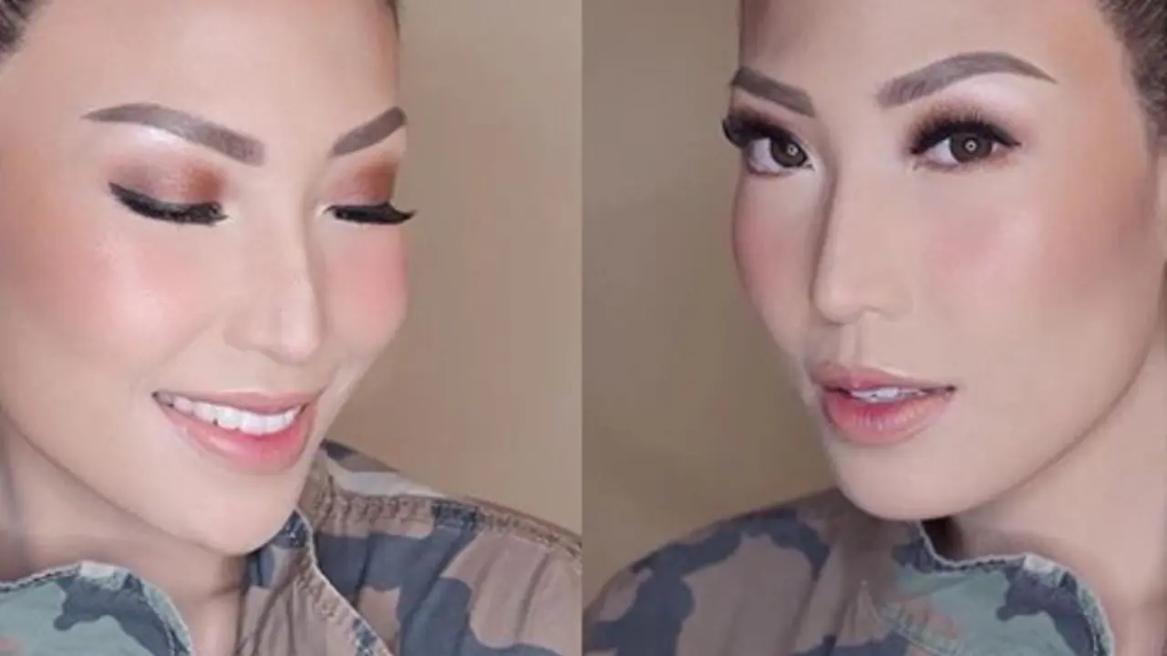 Miliki Sifat Kocak, Begini Tampilan Ayu Dewi dengan Makeup