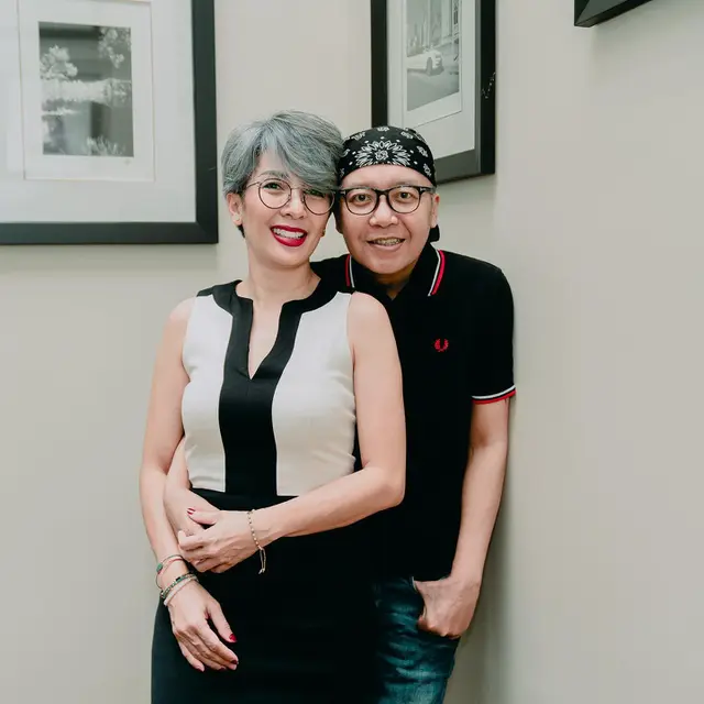 Sudah Kangen Konser, Ini 6 Potret Ari Lasso yang Kini Tampil Plontos