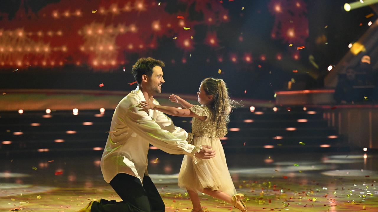 Dylan Efron: Zac Efron's Little Brother Shines on DWTS with Emotional Dance for His Sister