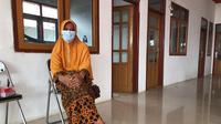 Qoriah, orang yang pernah mengalami kusta (OYPMK) saat ditemui di Indramayu. (Foto: Liputan6.com/Ade Nasihudin),