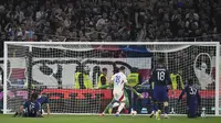Dari Takhta Juara ke dalam Jurang: Lyon, Utang, dan Degradasi yang Mengguncang