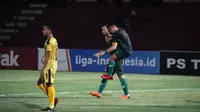Duel PS Tira vs Bhayangkara FC di Stadion Sultan Agung, Bantul, Sabtu (6/10/2018). (Bola.com/Permana Kusumadijaya)