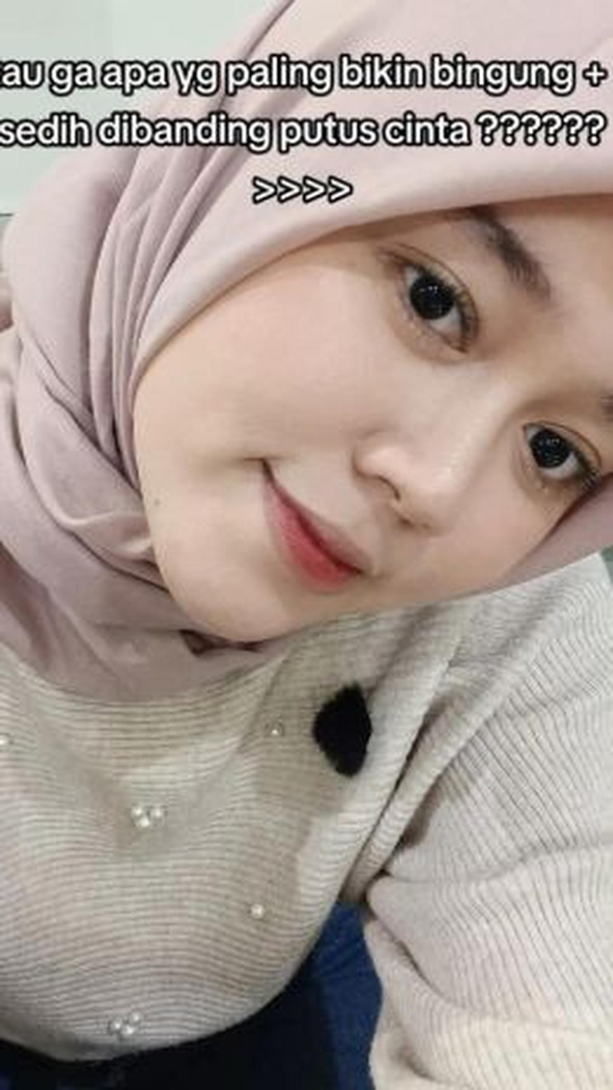 "Dikasih gaji pertama anaknya tapi ditolak karena alasan ini," sambungnya.
