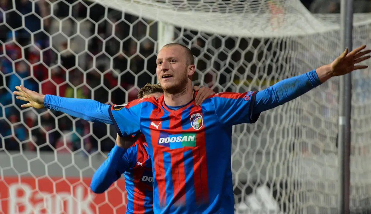 Sepanjang kariernya, pemain 29 tahun itu pernah tercatat menjadi top skor di dua klub yang berbeda yaitu Slavia Praha di Liga Republik Ceska dan PAOK Salonika di Liga Yunani. (AFP/Michal Cizek)