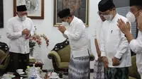 Sekjen Partai Gerindra Ahmad Muzani memperingati Hari Santri Nasional pada hari ini, Jumat (22/10/2021) dengan bersilaturahmi ke Pondok Pesantren Tebuireng Jombang pimpinan KH. Abdul Hakim Mahfudz. (Ist)