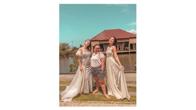 7 Potret Kedekatan Haico Van der Veken dan Manajernya, Bak Saudara Kandung