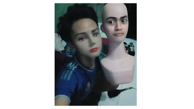 Meme Face Swap atau Wajah Ditukar