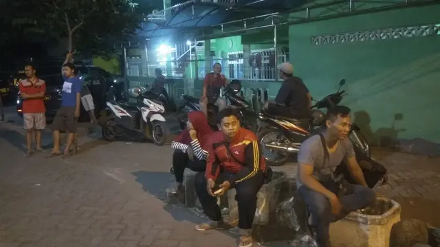 Akibat Bom, Penghuni Rusunawa Wonocolo Diungsikan ke Masjid Sekitar