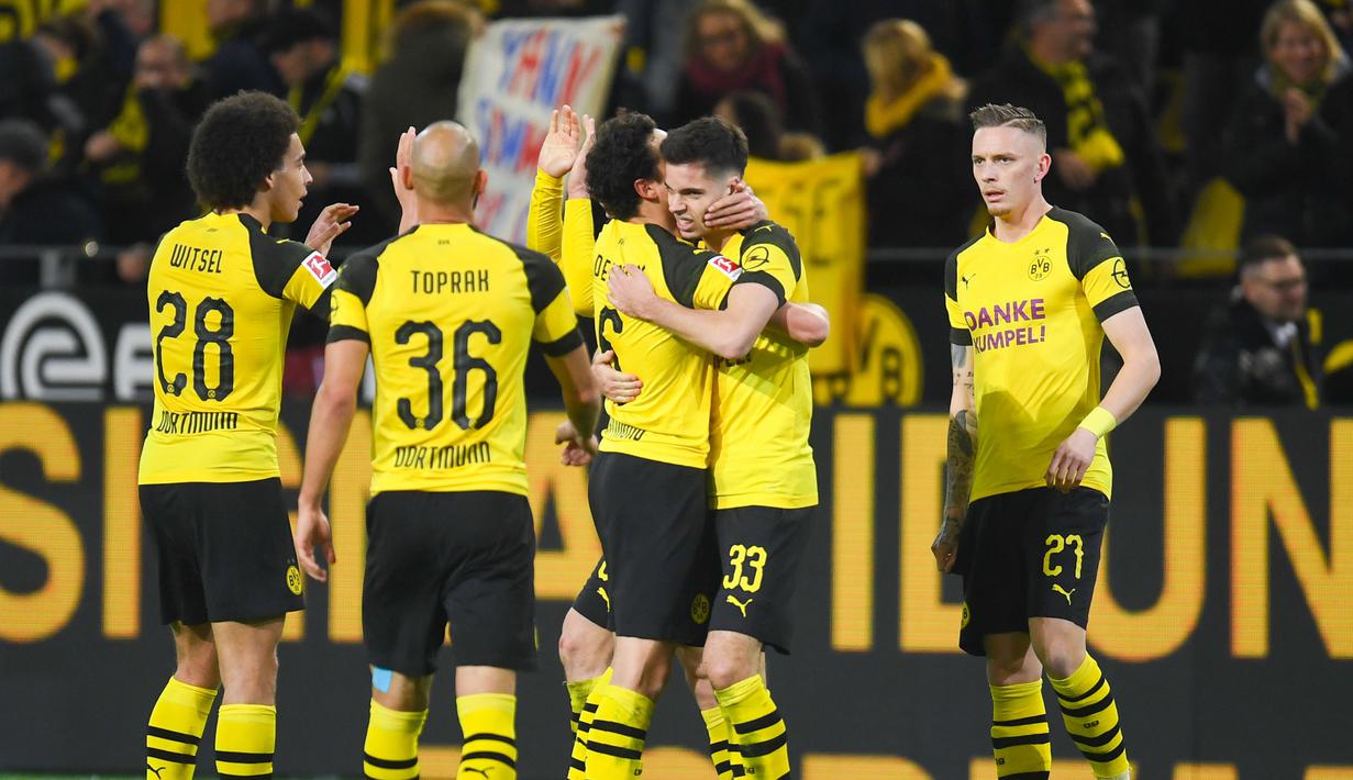 4. Borussia Dortmund - Bundesliga sudah tidak didominasi oleh Bayern Munchen. Peta persaingan kini didominasi oleh Borussia Dortmund.  (AFP/Patrik Stollarz)