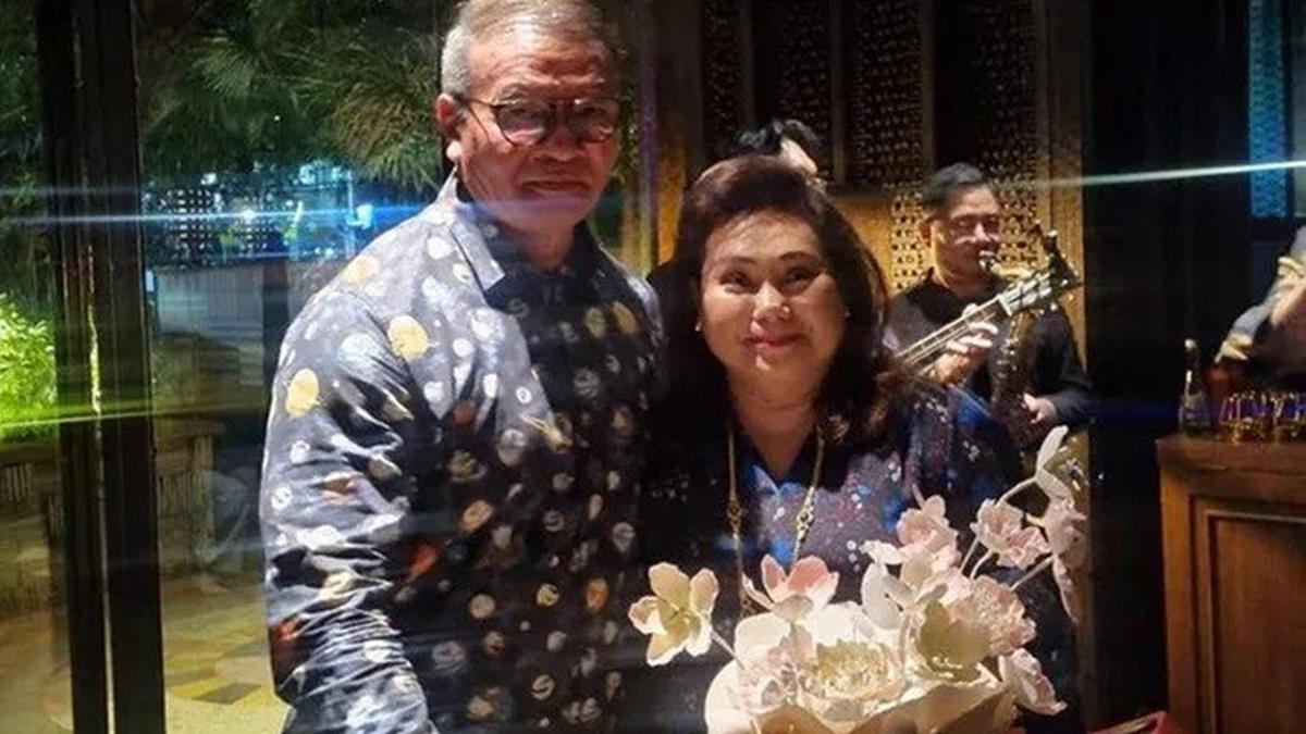 8 Potret Tri Hanurita Mantan Istri Irwan Mussry yang Elegan di Usia 58 Tahun, Sosok Suaminya Kini Jadi Sorotan
