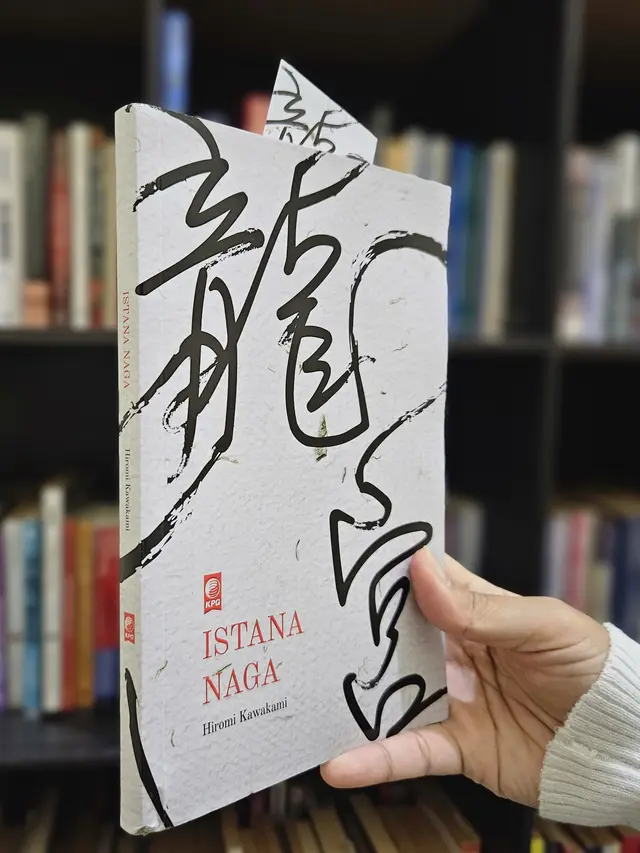 Buku Istana Naga kumcer