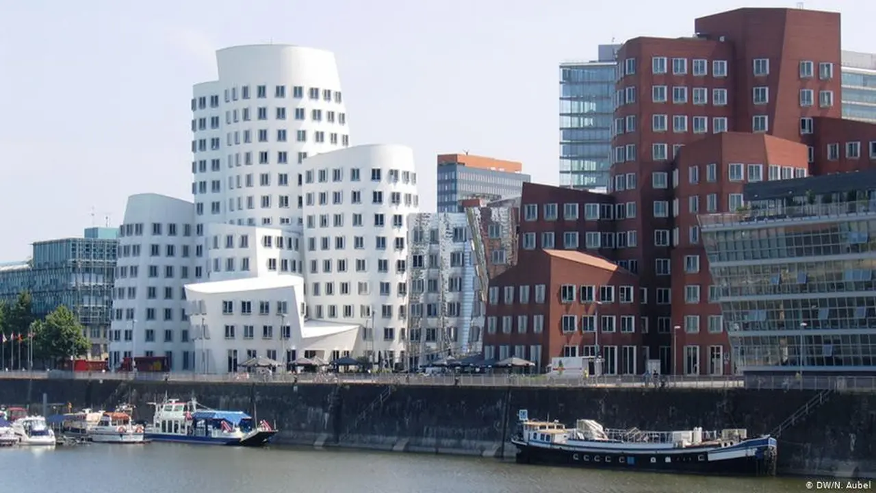 Kompleks gedung Ludwig di Munich, Jerman.