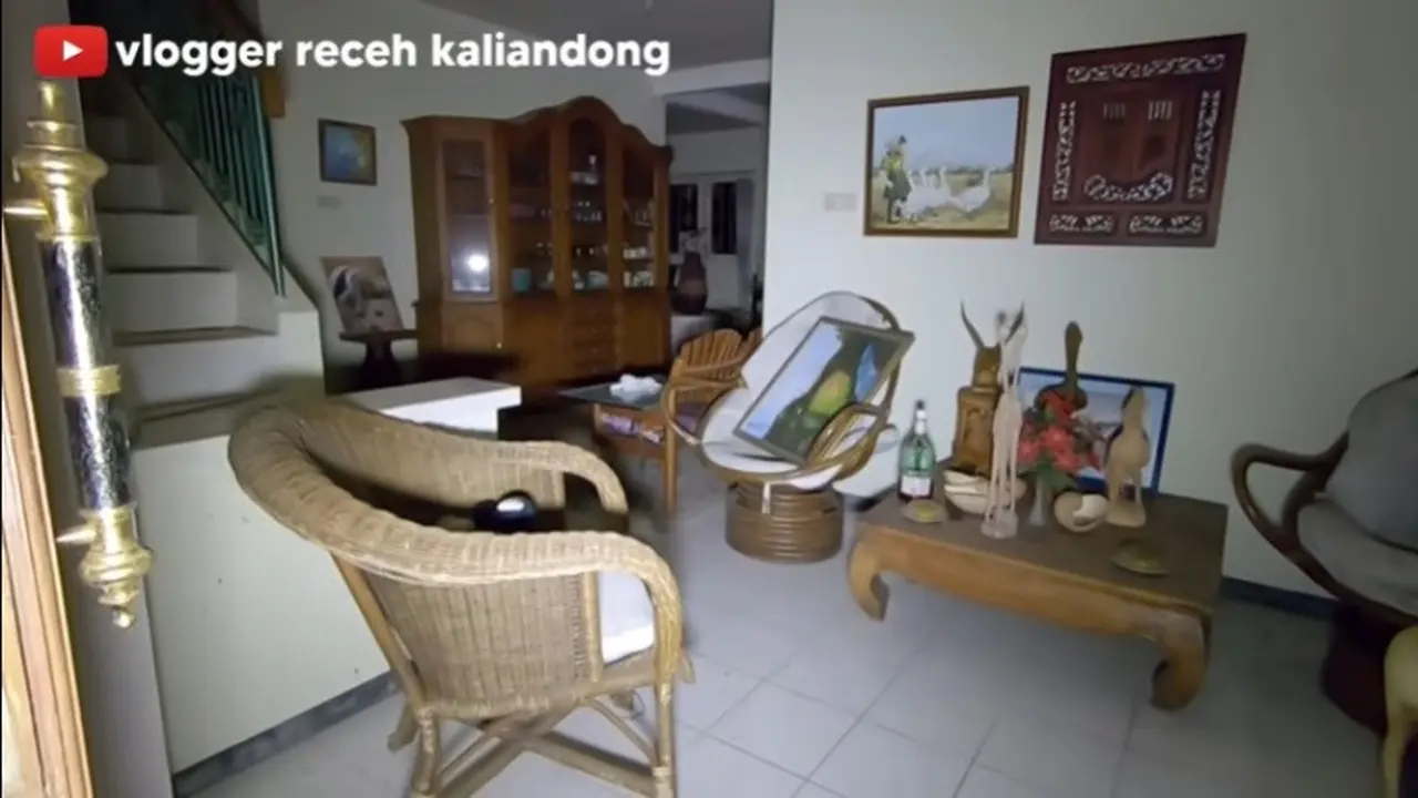 Tak Lagi Dihuni, Vila Mewah di Malang Masih Penuh Barang dan Tersusun Rapi