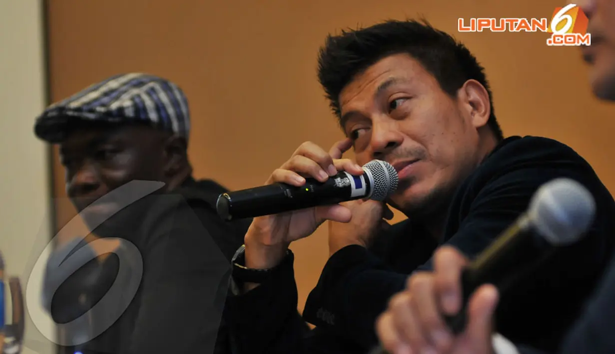 Mantan bintang dunia itu akan menjajal kekuatan bintang Indonesia seperti Bambang Pamungkas, Bejo Sugiantoro, Budi Sudarsono dan Kurniawan Dwi Yulianto, Hotel Ritz Charlton, Kuningan, Kamis (16/4/2014) (Liputan6.com/Johan Tallo). 