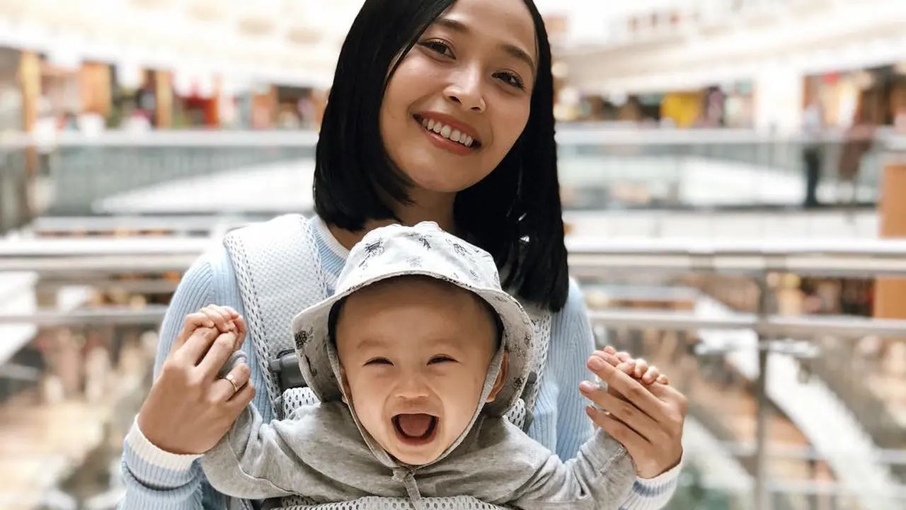 [Bintang] Rinni Wulandari dan Jevin Julian