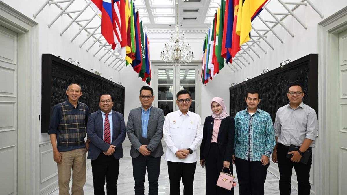 Bertemu Gubernur Lemhanas, KPID Jabar Dorong Regulasi Ketat di Tengah Masifnya Perkembangan Platform Digital