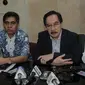 Mantan Ketua KPK Antasari Azhar didampingi adik Nasruddin Zulkarnaen, Andi Syamsuddin dan kuasa hukumnya menggelar konferensi pers di Gedung Bareskrim Polri, Jakarta, Selasa (14/2). Antasari melaporkan dugaan kriminalisasi terhadap dirinya. (Liputan6.com)