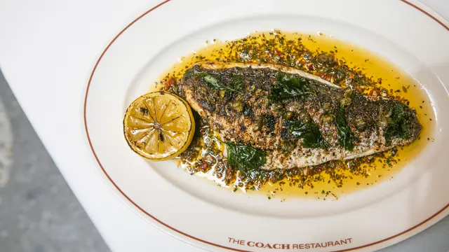 Menu makanan di The Coach Restaurant