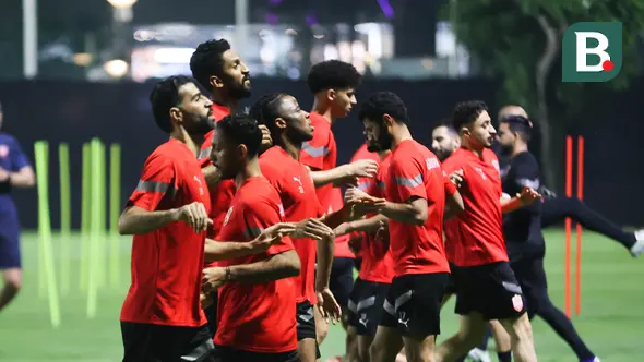 Timnas Bahrain melakukan sesi latihan perdana di Lapangan A, Senayan, Jakarta pada Sabtu (22/03/2025) WIB malam.