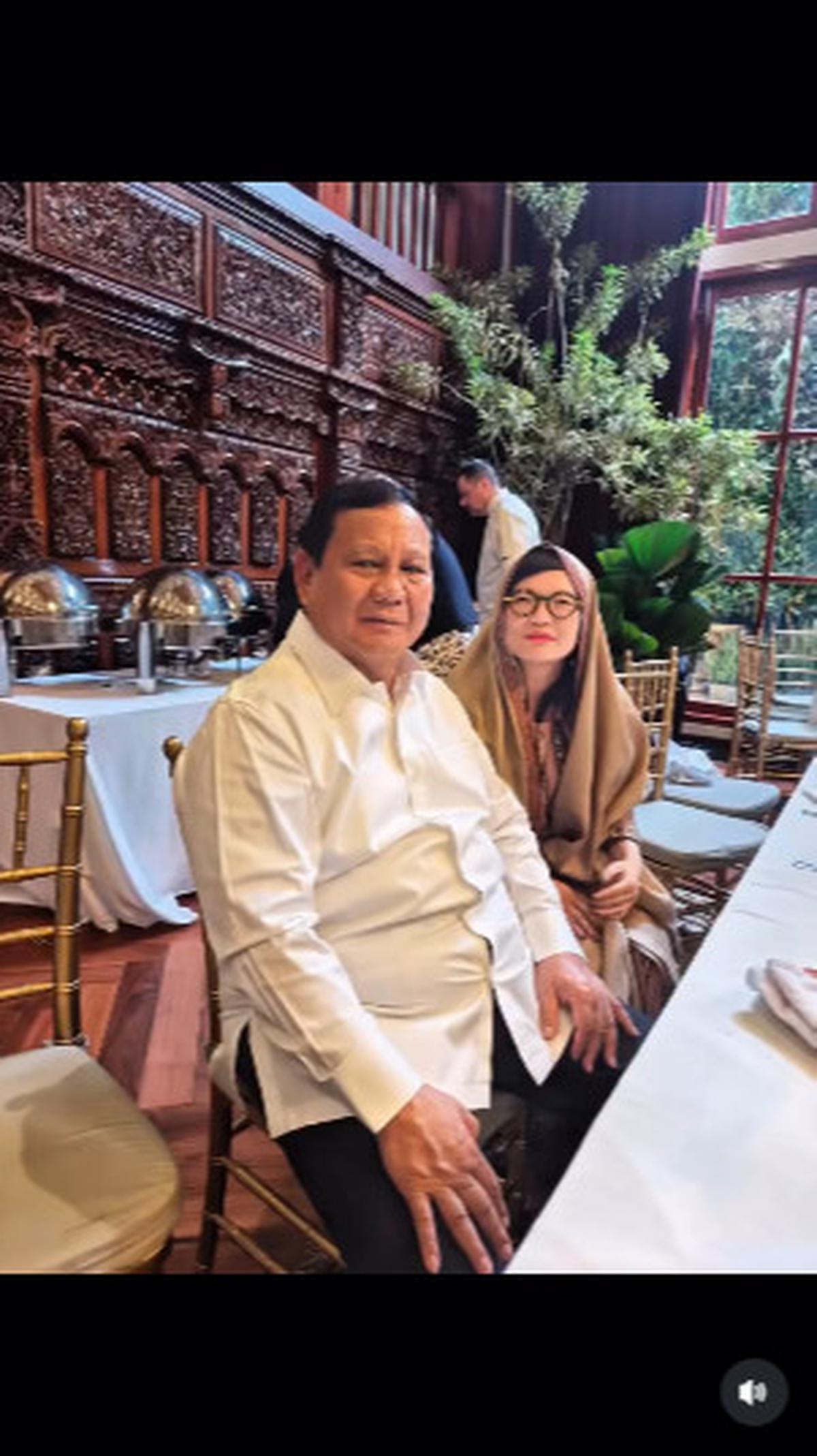 Momen Wamen Stella Kunjungi Kediaman Prabowo, Disambut Titiek Soeharto Pesonanya Cantik Banget
