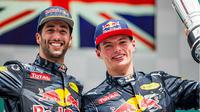 Persaingan dua pebalap Red Bull Racing, Daniell Riciardo dan Max Verstappen, pada balapan F1 musim depan diprediksi bakal semakin panas. (Motorsport)