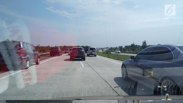 Mudik Natal, Antrean Panjang Tol Palimanan Hingga 5 Km