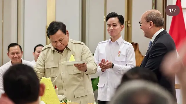 Presiden Prabowo Subianto dan Wakil Presiden Gibran Rakabuming Raka mengunjungi kantor resmi Badan Pengelola Investasi Daya Anagata Nusantara (Danantara), Senin (30/6/2025).