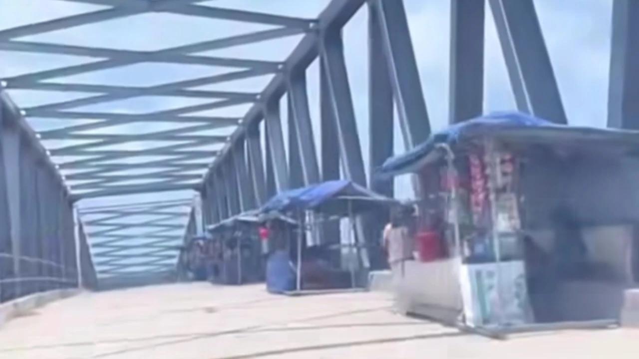 Sekali Lewat Bayar Rp50.000, Warga Resah Pungli di Jembatan Penghubung Banyuasin-OKI