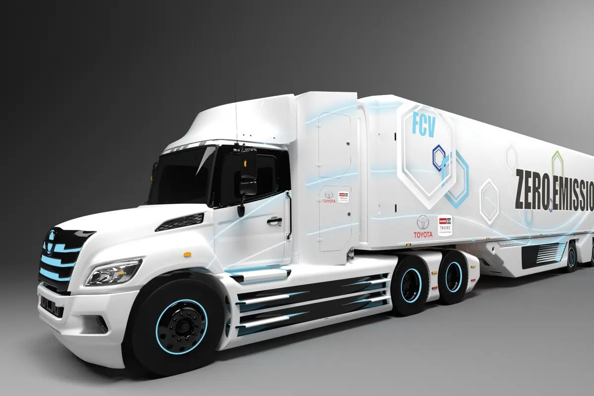 Toyota bersama Hino siap memeriahkan pasar otomotif Amerika Utara dengan menghadirkan fuel cell electric truck (FCET).
