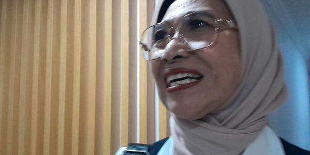 Ketua Komisi X DPR Hetifah: Efisiensi Energi, Pembelajaran Tatap Muka Tetap Prioritas