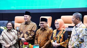 Kemendagri Minta Pemda Jamin Guru PPPK Tak di-PHK karena Alasan Anggaran
