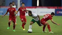 Indonesia vs Vietnam di perebutan medali perunggu sepak bola SEA Games 2015 Singapura (Liputan6.com/Helmi Fithriansyah)