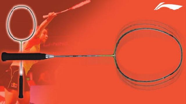 Jenis bahan pembuat raket akan menentukan tingkat fleksibilitas.